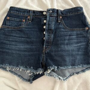 Ladies Levi’s 501 Buttonfly Denim Cutoff Shorts ~ Sz 31 Waist Hi Rise